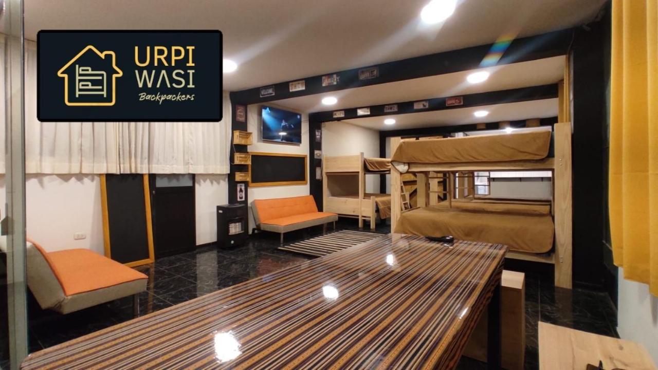 Bed and Breakfast Urpi Wasi Backpackers Puno Exterior foto